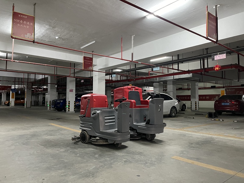 工業(yè)洗地機(jī)洗地尺寸